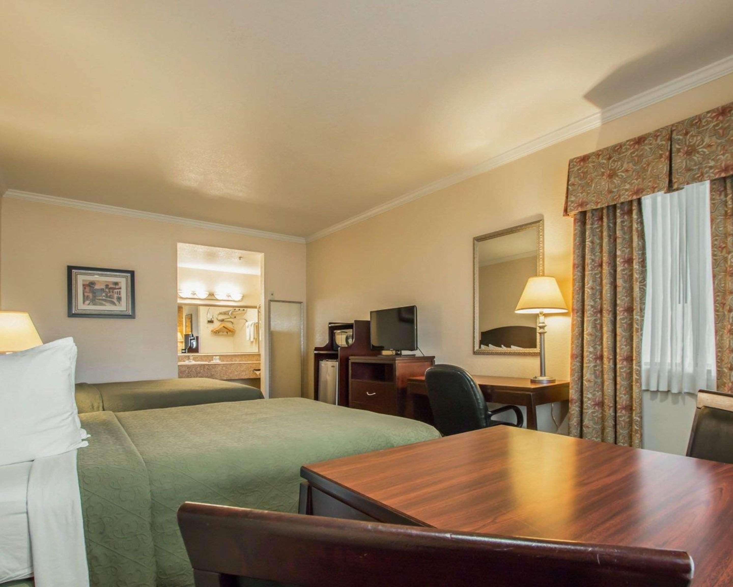 Quality Inn Temecula Valley Wine Country מראה חיצוני תמונה