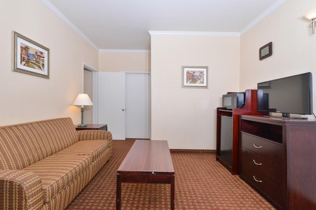 Quality Inn Temecula Valley Wine Country מראה חיצוני תמונה